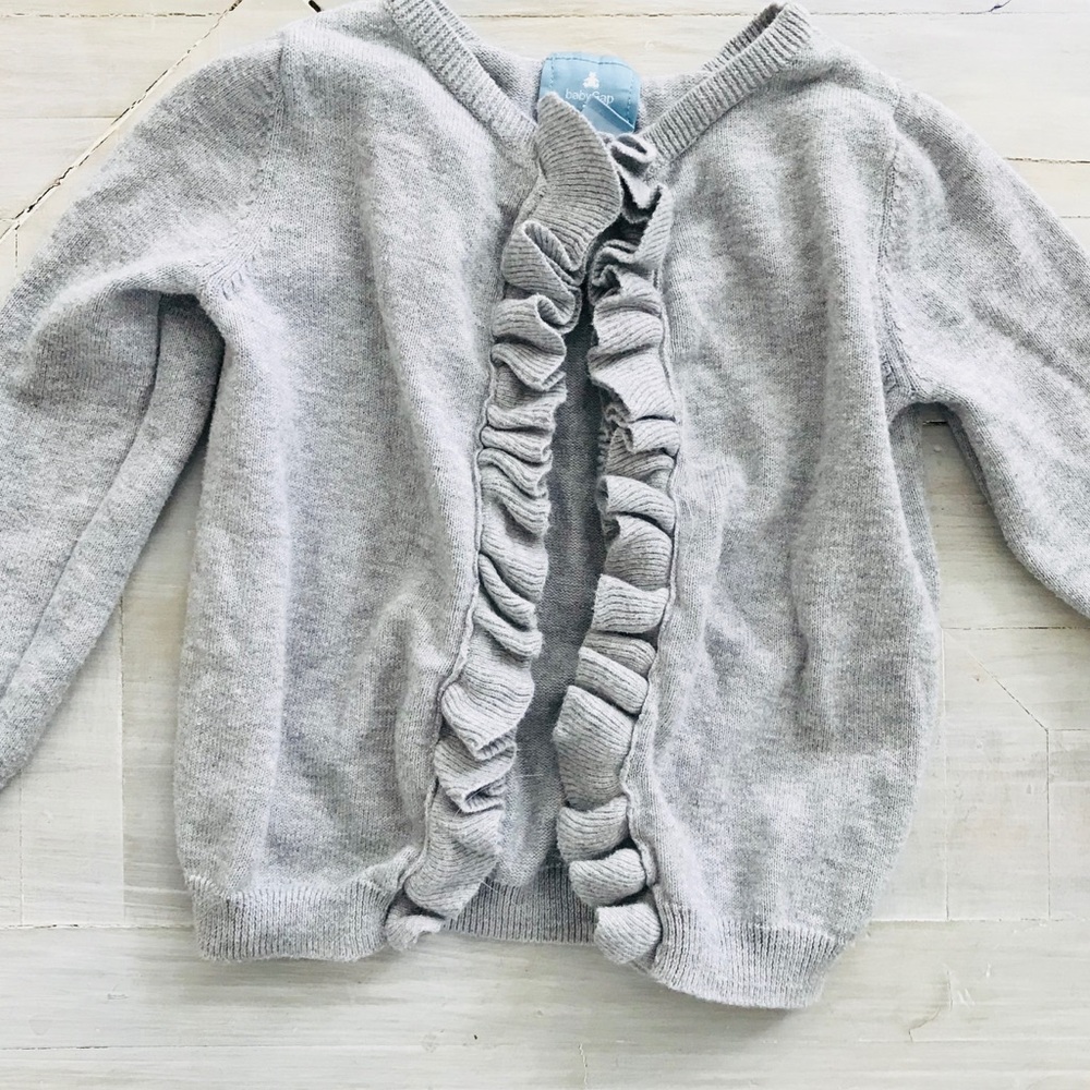Baby Gap gray ruffle front cardigan
